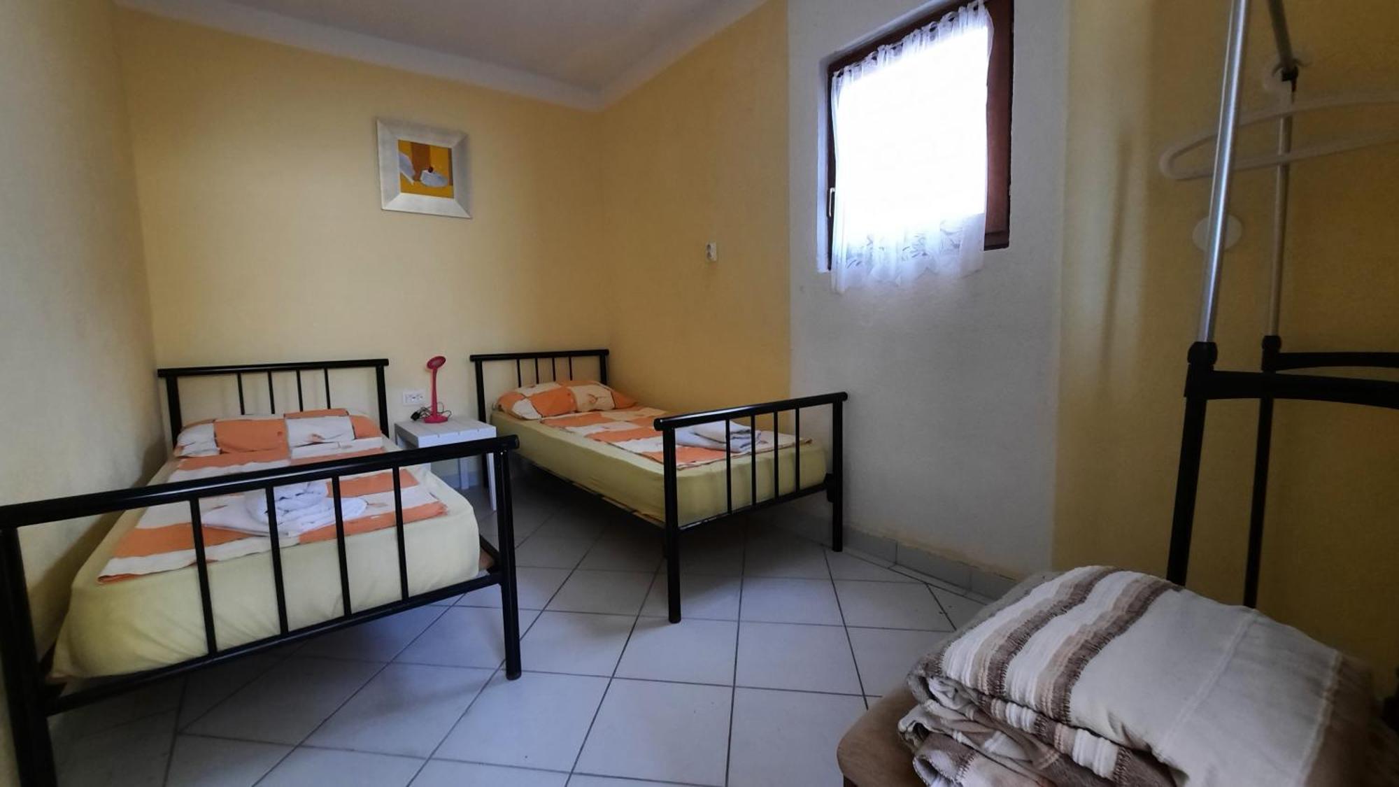 Apartments Dario Ražanj Екстериор снимка